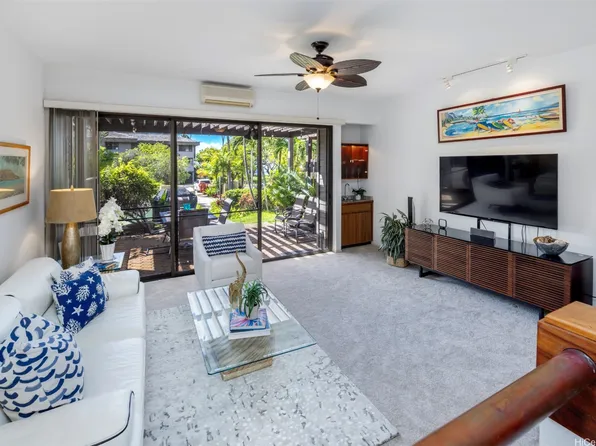 123C Maunalua Ave #17, Honolulu, HI 96821