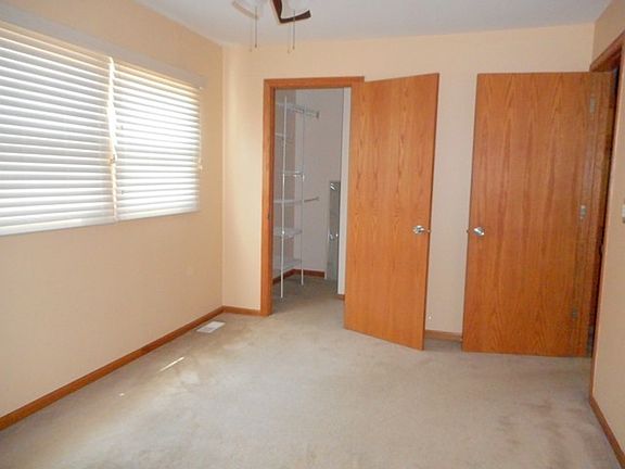 5th image of 19537 S 116th Ave Unit B