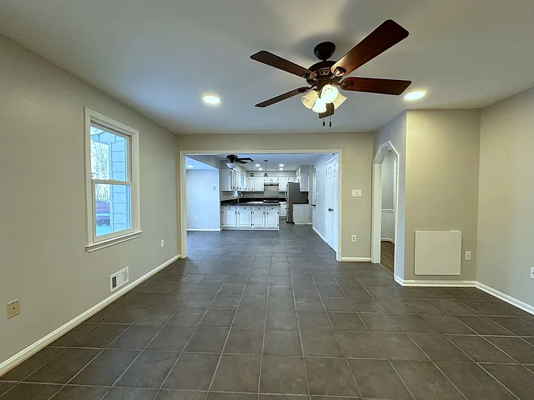 11560 Holly Briar Ln — Photo 10