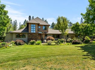 693 Horizon Hills Rd, Williams, OR 97544