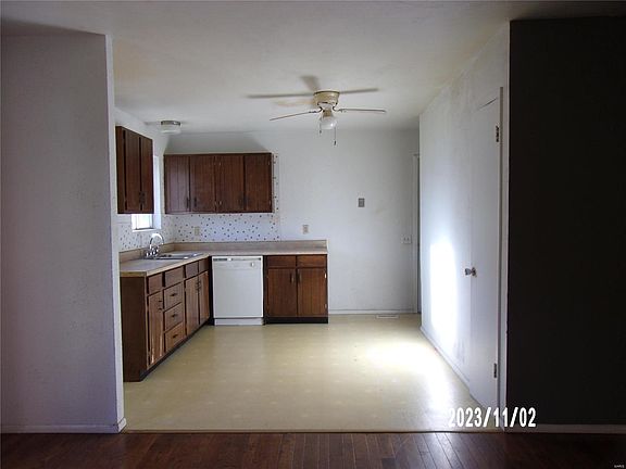 5th image of 2032 Marrisa Dr