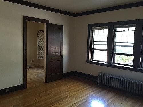 2nd image of 3576 N Oakland Ave