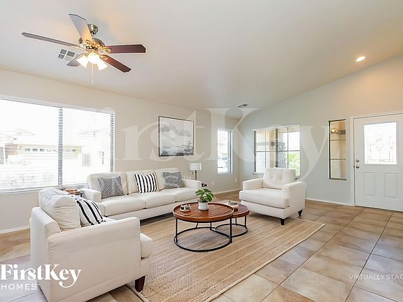 3rd image of 2647 W Canyon Way