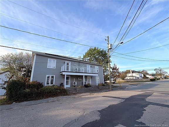 3rd image of 55 Howard St