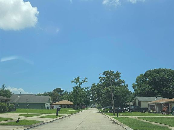 5th image of 1501 Admiral Nelson Dr