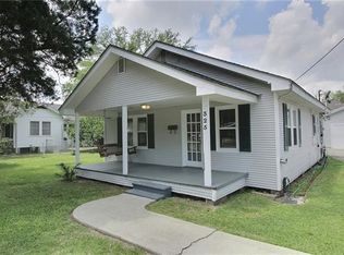 325 Apple St, Geismar, LA 70079