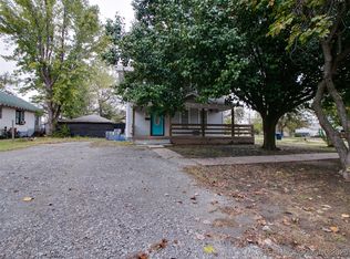 401 W 6th St, Stroud, OK 74079