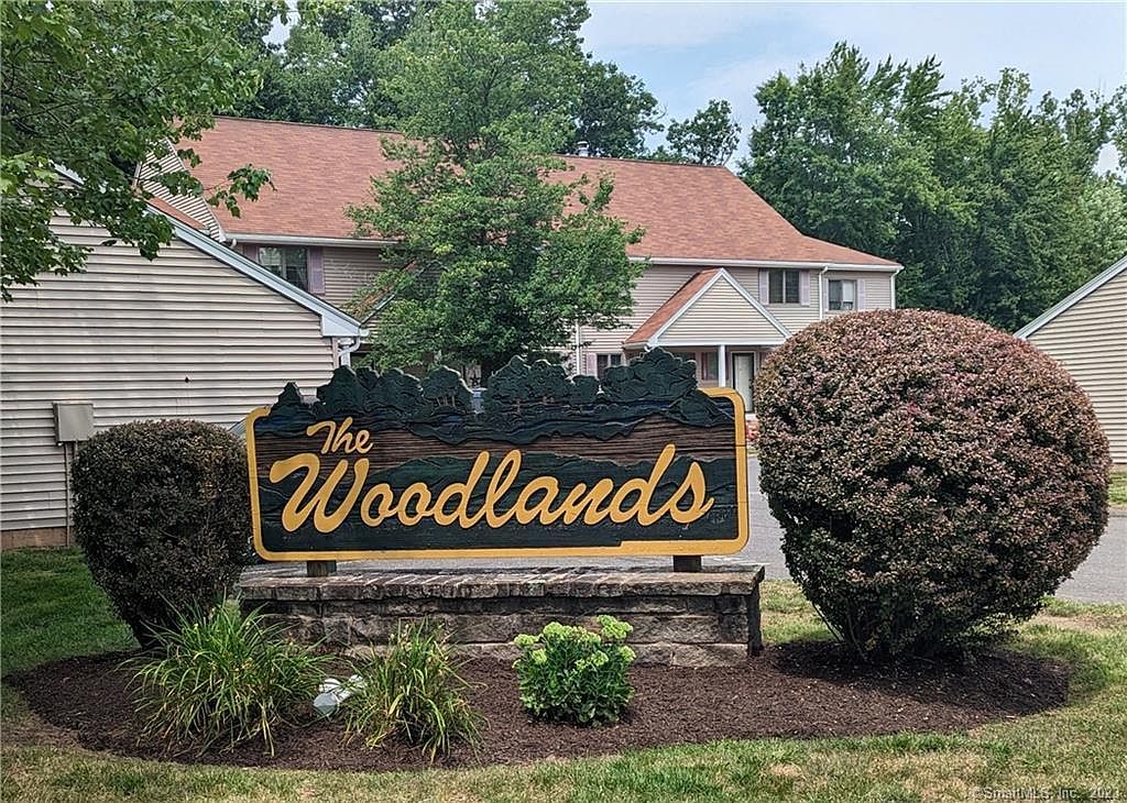 70 Woodcock Ct, Windsor Locks, CT 06096 MLS 170584422 Zillow