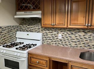 1024 E 102nd St, Brooklyn, NY