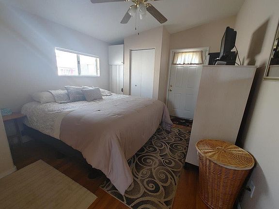 5th image of 7201 E 32nd St #1031