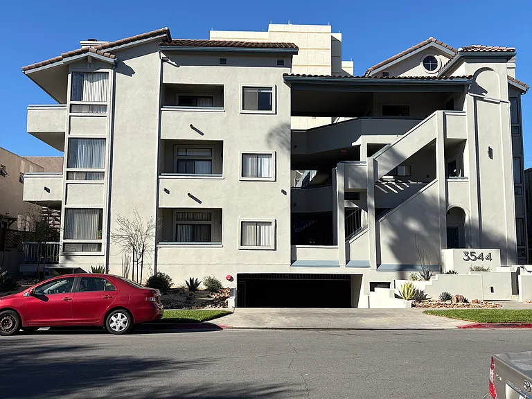 3544 Indiana St #14 — Photo 1