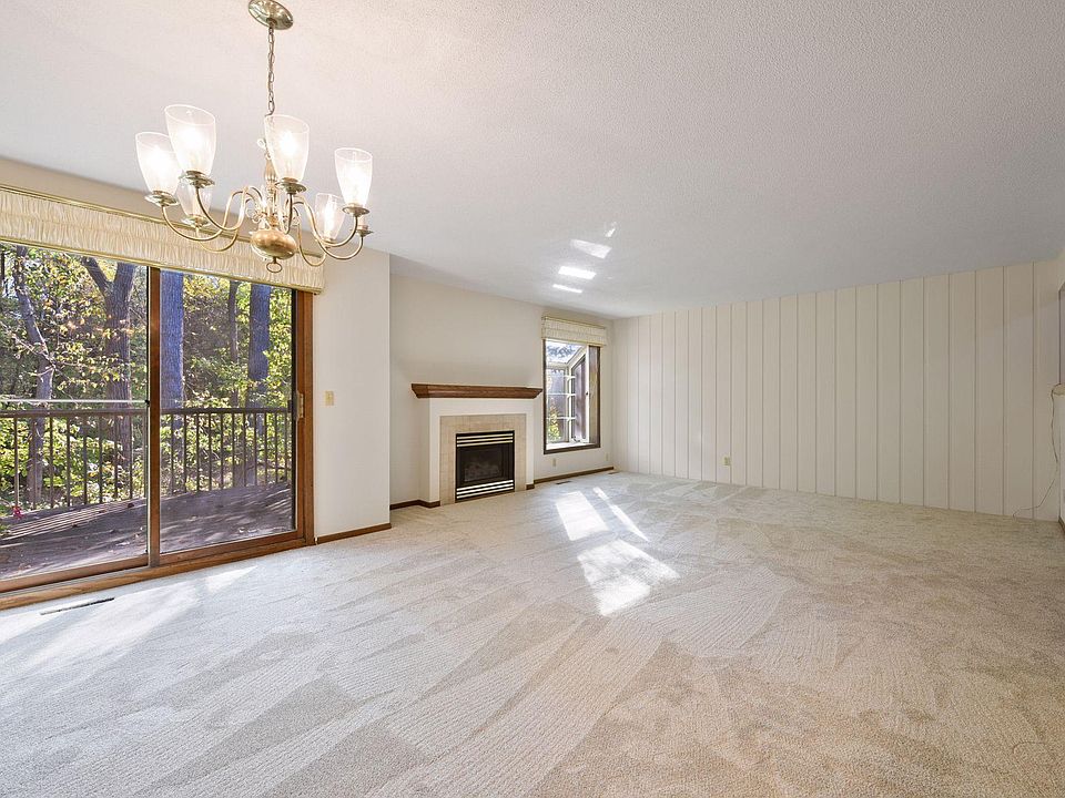 1724 Comstock Ln N, Plymouth, MN 55447 Zillow