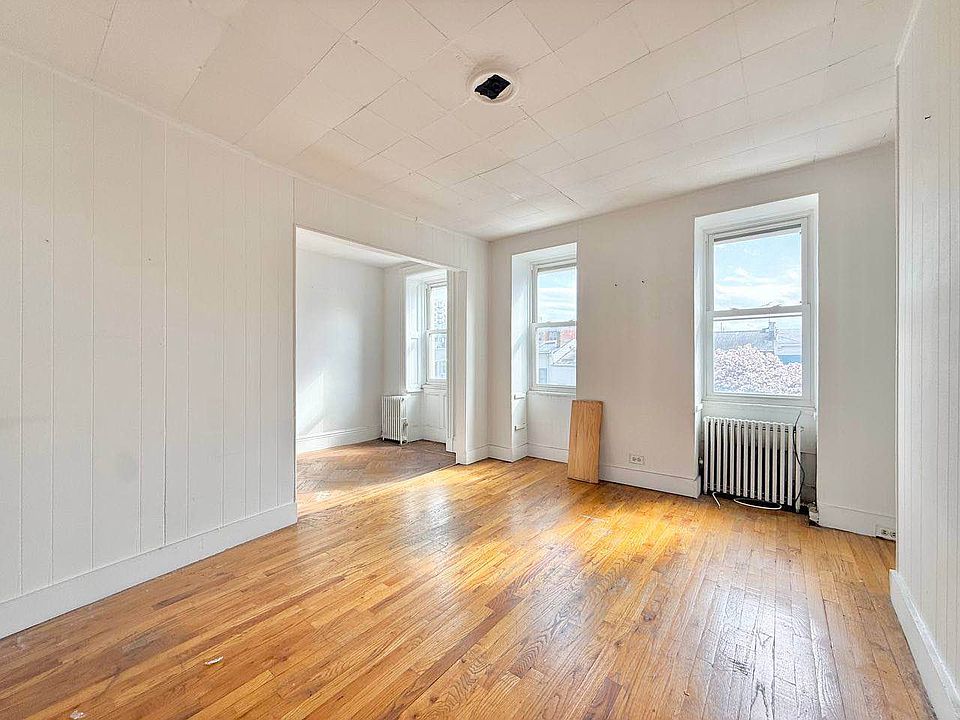 1st image of 181 11th St Floor 2