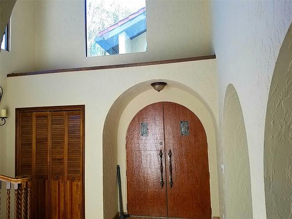 3rd image of 6637 Odonnell Ln