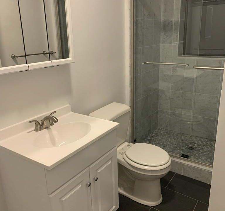 2nd image of 11 Queensberry St #25E