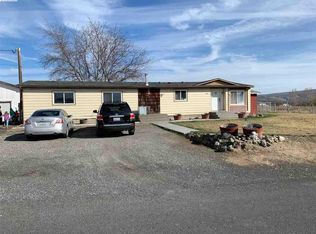 14401 N Albro Rd, Prosser, WA 99350