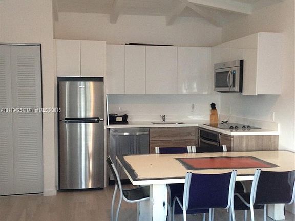 5th image of 1450 Meridian Ave #205