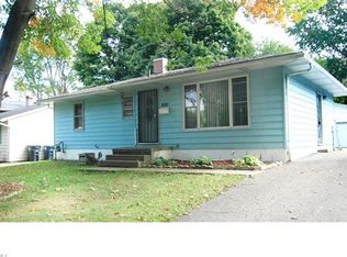 1087 Terrell Dr, Akron, OH 44313