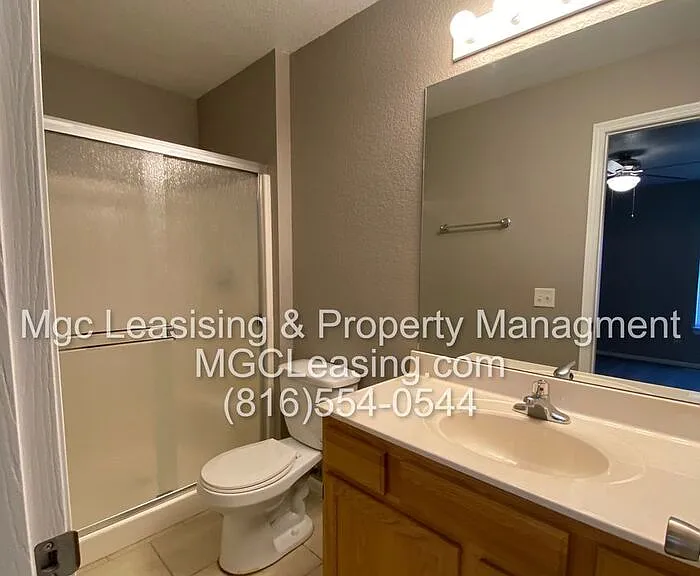 504 SW 5th St — Photo 8