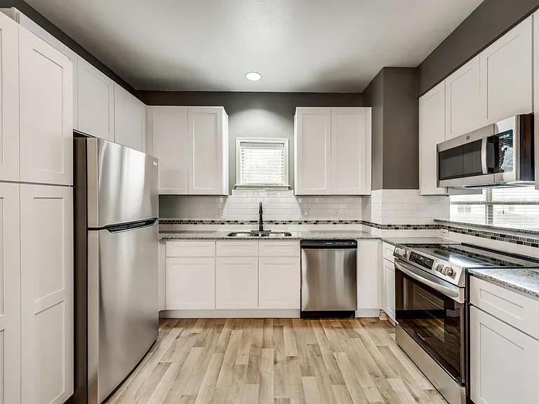 McFarlin Place Apartments — Photo 5
