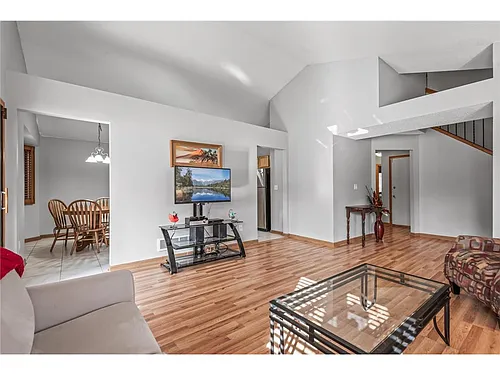 13504 Parkwood Dr Photo 1
