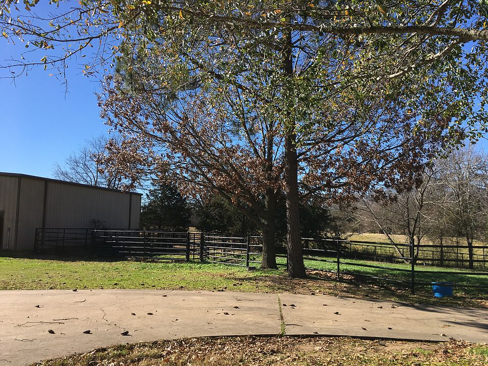 Cattle pen
