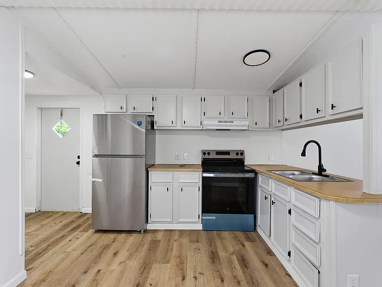 188 Bismarck Dr — Photo 6