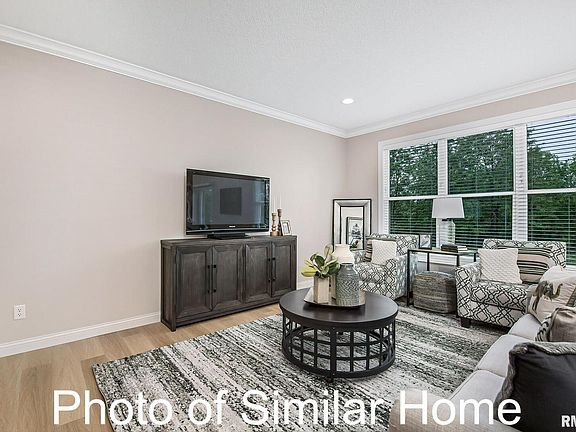 3rd image of 3861 Orchard Dr