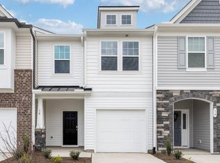 18 Clementine St, Angier, NC 27501