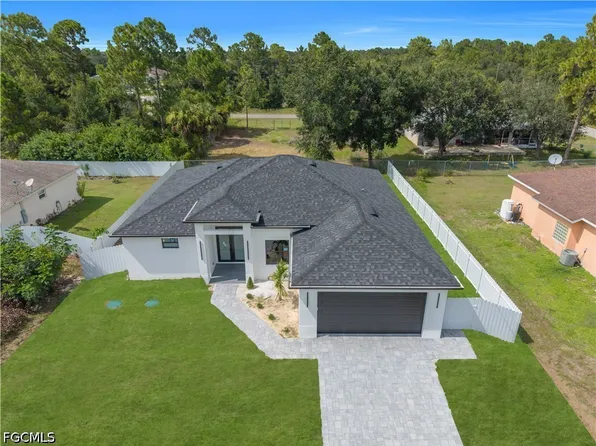 4629 Dora Ave N, Lehigh Acres, FL 33971