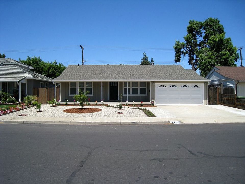 1st image of 2311 Rosita Ave