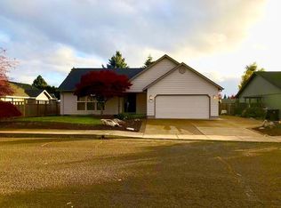433 NW Broadmore Ct, Dallas, OR 97338