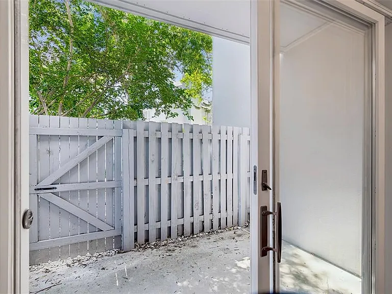 2509 Crowder Ln #13 — Photo 13