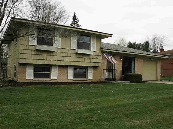 3rd image of 7319 Cranbrook Dr