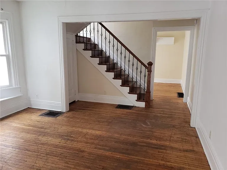 36 Berkshire St — Photo 6