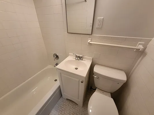 Rented by Douglas Elliman | media 4