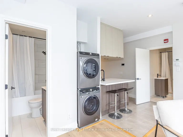 1000 Bathurst St #301 — Photo 20