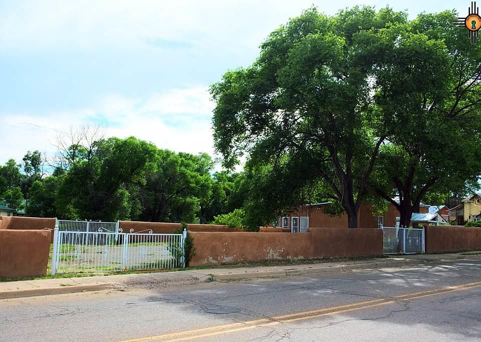 1st image of 2213 Hot Springs Blvd