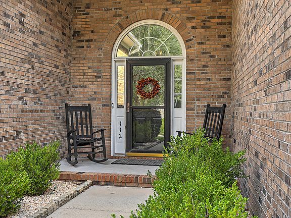 2nd image of 112 Spring Meadows Dr