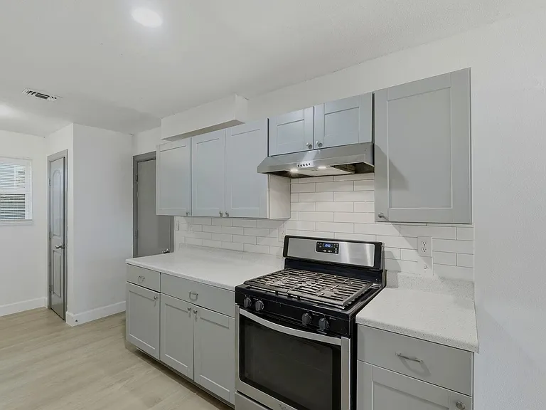 11104 Ptarmigan Dr — Photo 7