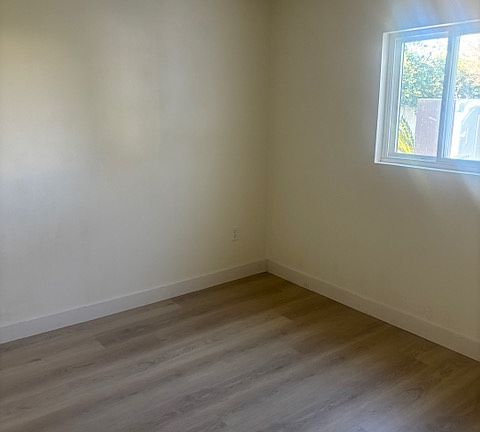 4th image of 9153 Mayne St #A