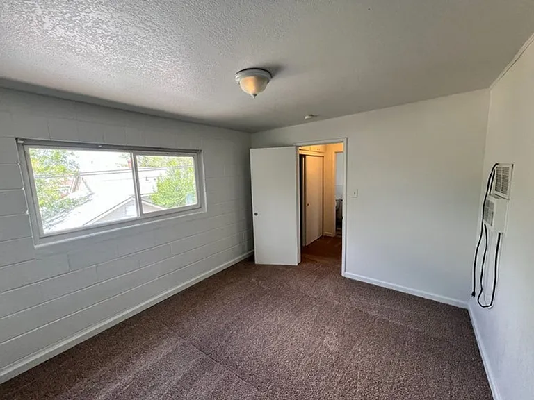 333 Stanford Way — Photo 7