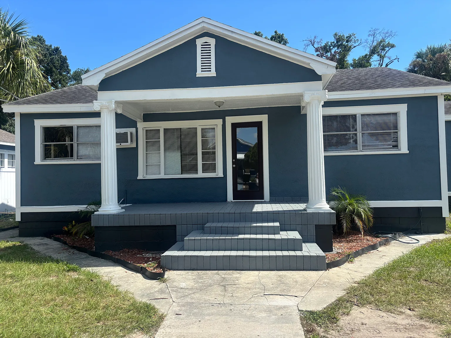 1 bed, 850 sqft, $1,200 — Photo 1