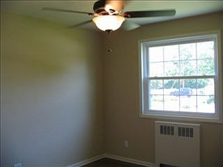 5th image of 100 Lewis Dr Unit 3K