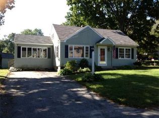 15 Highland St, Boylston, MA 01505