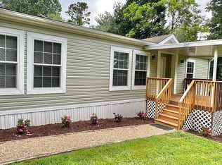 16 Outer Park Dr, Hendersonville, NC 28792