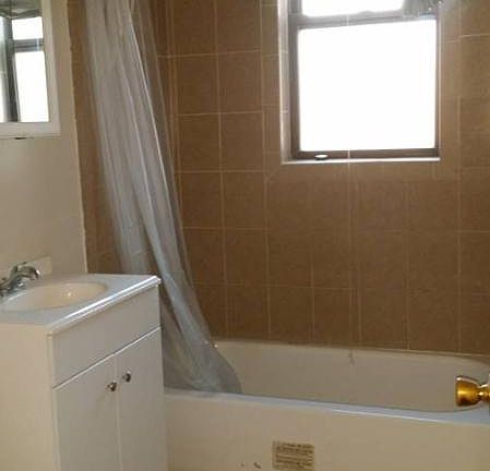 3rd image of 3942 W Jackson Blvd #1