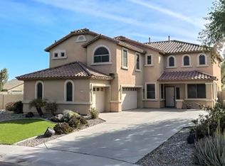 672 W Gascon Rd, San Tan Valley, AZ 85143