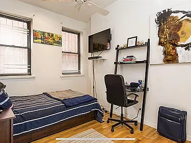 41 1st St #1 Photo 1