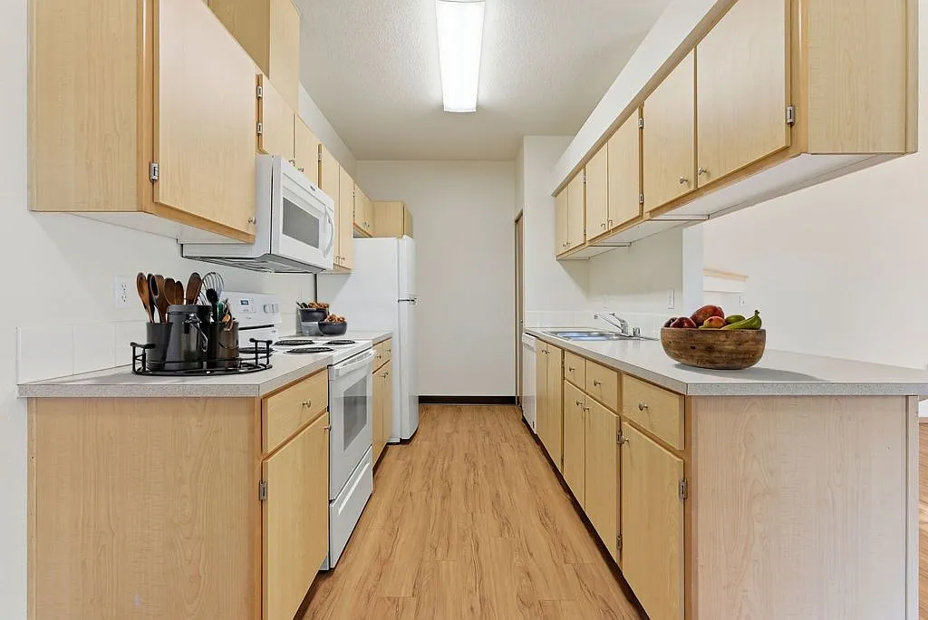 Cascade View — Photo 1